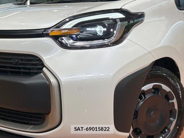Toyota SIENTA 2023-04 7502832-11