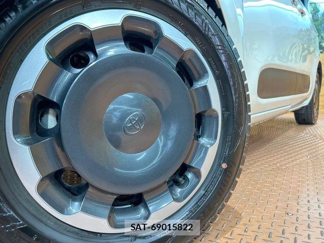 Toyota SIENTA 2023-04 7502832-12