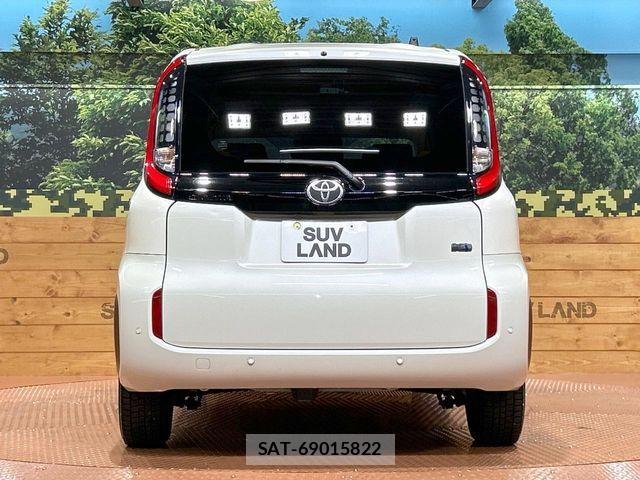 Toyota SIENTA 2023-04 7502832-14