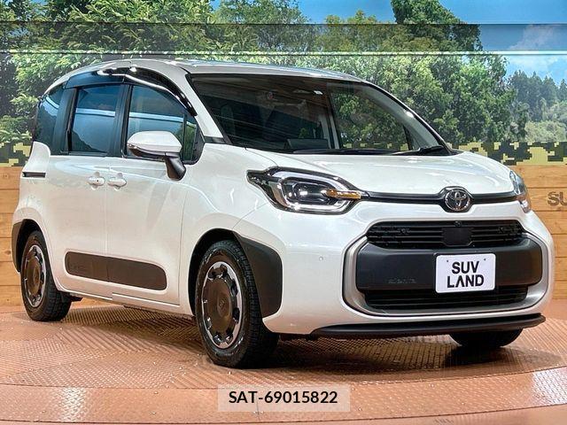 Toyota SIENTA 2023-04 7502832-15