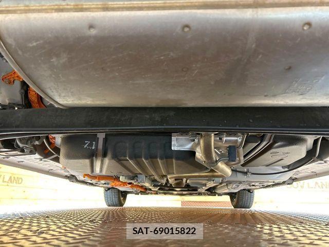 Toyota SIENTA 2023-04 7502832-18