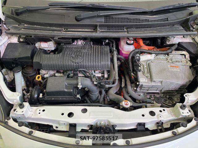Toyota SIENTA 2022-04 7502844-17