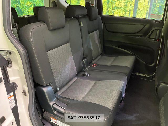 Toyota SIENTA 2022-04 7502844-7