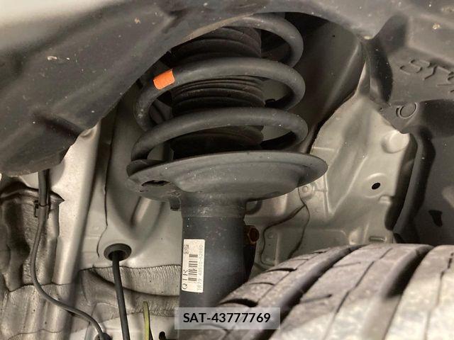 Toyota SIENTA 2019-08 7502848-19
