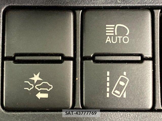 Toyota SIENTA 2019-08 7502848-4