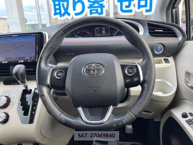 Toyota SIENTA 2016-02 7562855-13