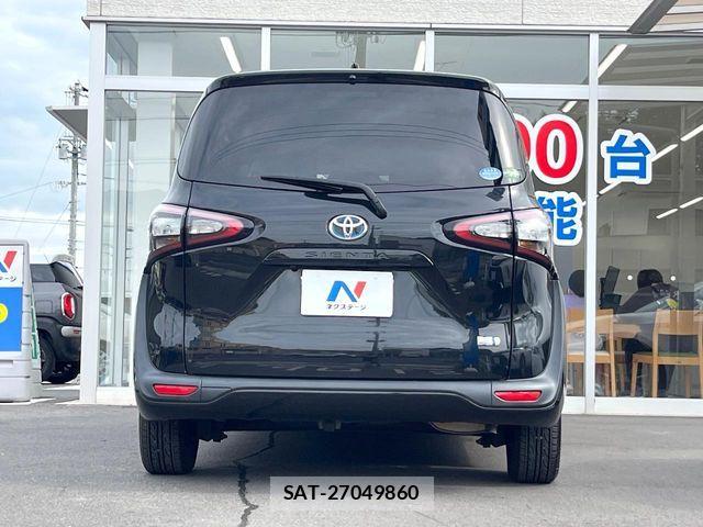Toyota SIENTA 2016-02 7562855-15