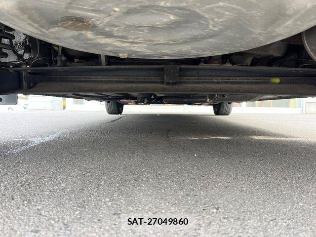 Toyota SIENTA 2016-02 7562855-19