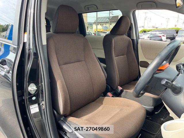 Toyota SIENTA 2016-02 7562855-7