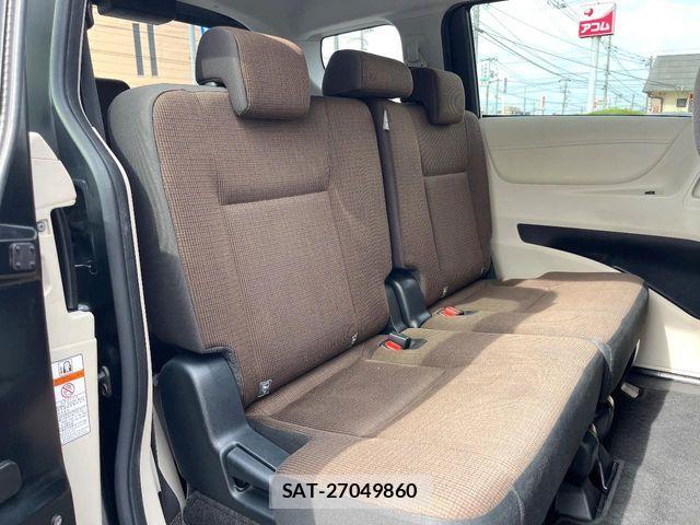 Toyota SIENTA 2016-02 7562855-8