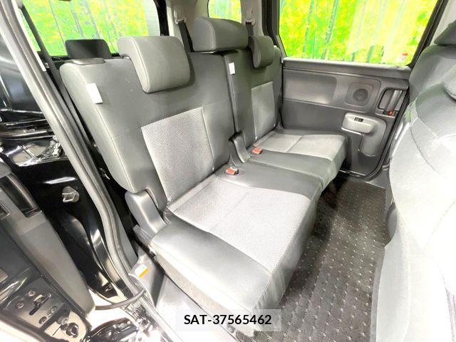 Toyota SIENTA 2023-07 7562842-9