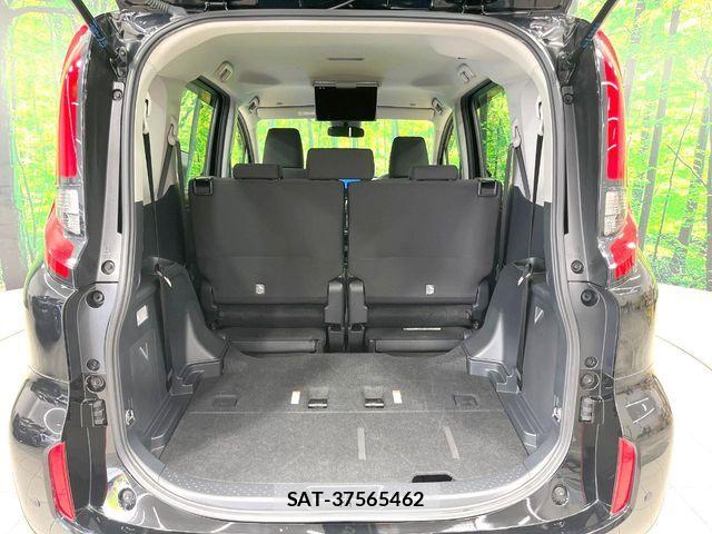 Toyota SIENTA 2023-07 7562842-11