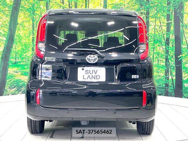 Toyota SIENTA 2023-07 7562842-16