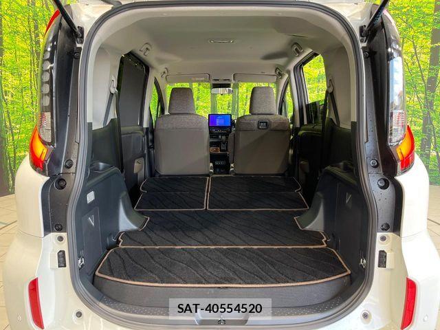 Toyota SIENTA 2023-07 7562847-9
