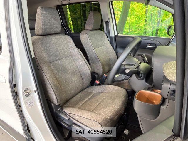 Toyota SIENTA 2023-07 7562847-7