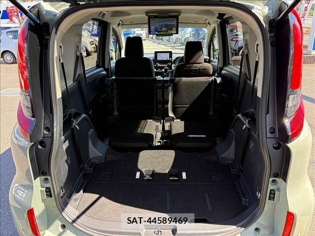 Toyota SIENTA 2024-05 7562848-10