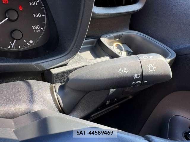 Toyota SIENTA 2024-05 7562848-20