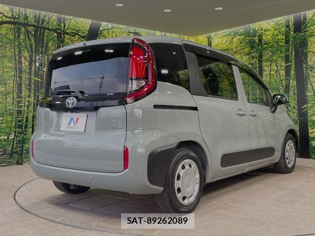 Toyota SIENTA 2024-07 7562843-16
