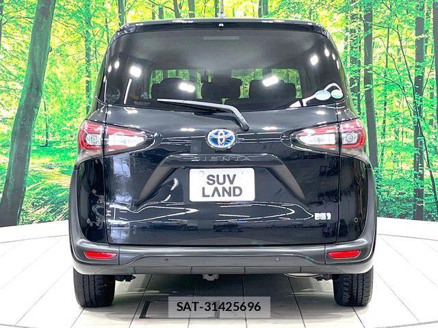 Toyota SIENTA 2018-09 7562849-17