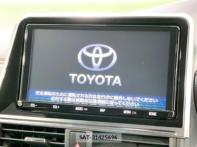 Toyota SIENTA 2018-09 7562849-2