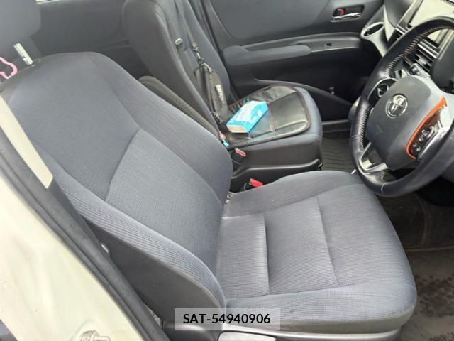 Toyota SIENTA 2015-08 7562856-10