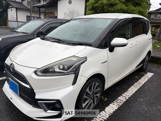 Toyota SIENTA 2015-08 7562856-1