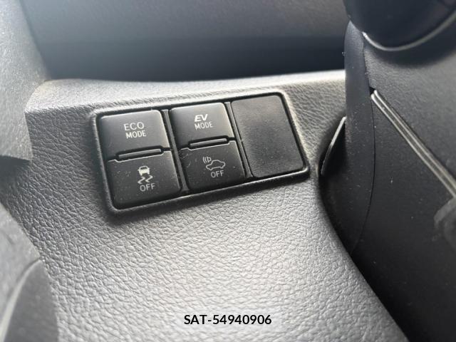 Toyota SIENTA 2015-08 7562856-23