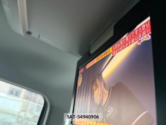 Toyota SIENTA 2015-08 7562856-25