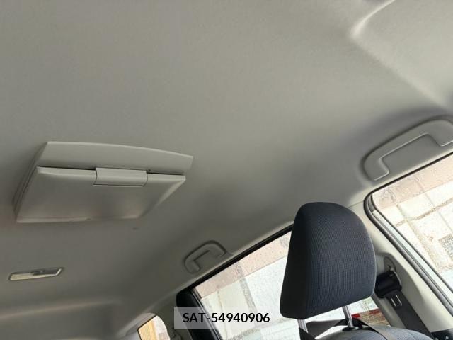 Toyota SIENTA 2015-08 7562856-26