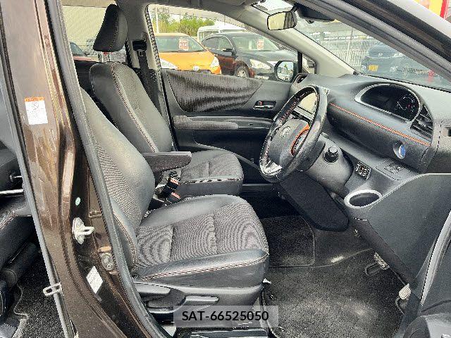 Toyota SIENTA 2018-08 7562853-9