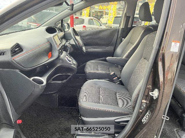 Toyota SIENTA 2018-08 7562853-12