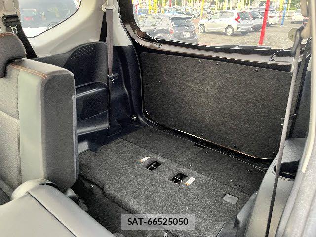 Toyota SIENTA 2018-08 7562853-21