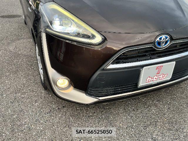 Toyota SIENTA 2018-08 7562853-24