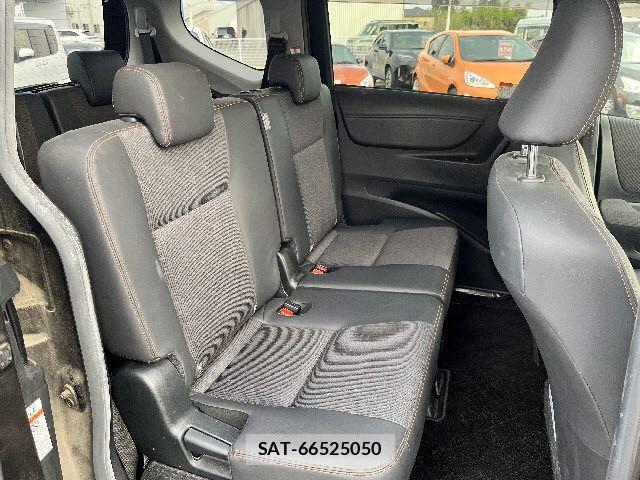 Toyota SIENTA 2018-08 7562853-3