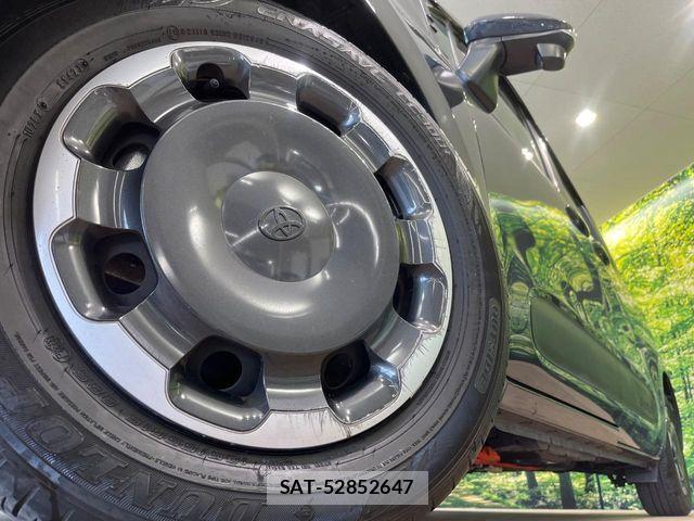 Toyota SIENTA 2023-07 7620053-13