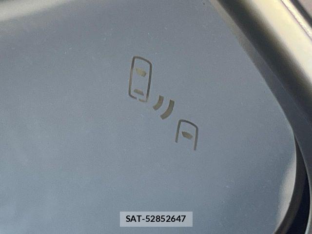 Toyota SIENTA 2023-07 7620053-7