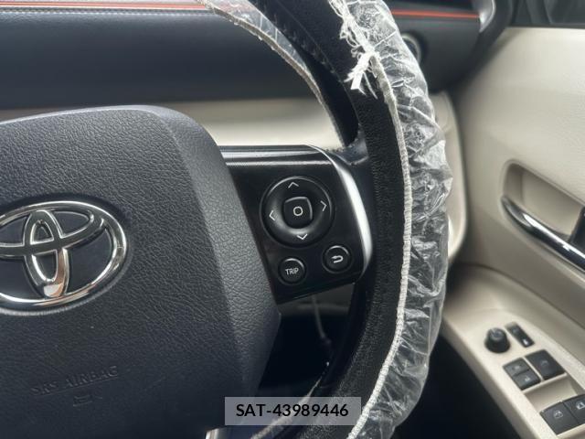 Toyota SIENTA 2016-02 7620108-20