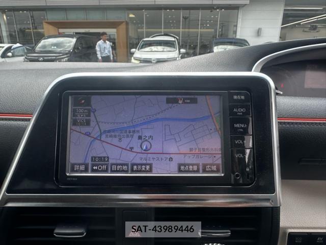 Toyota SIENTA 2016-02 7620108-24