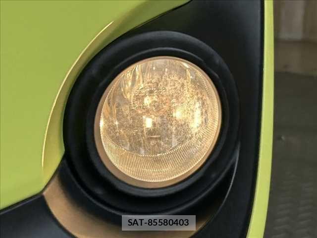 Toyota SIENTA 2015-07 7620103-16