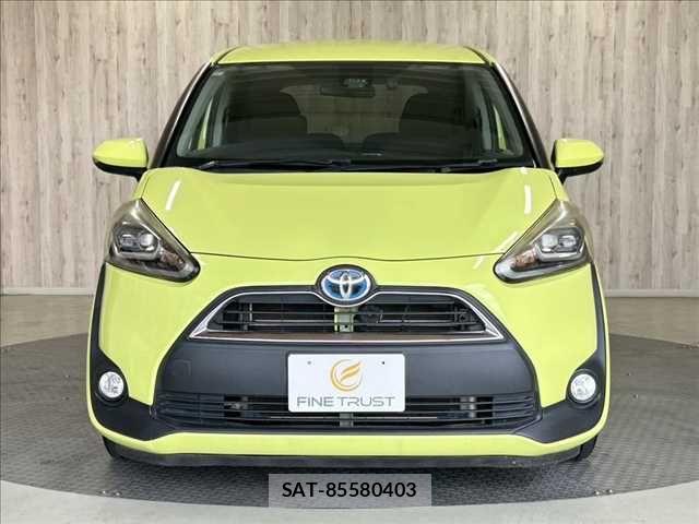 Toyota SIENTA 2015-07 7620103-18