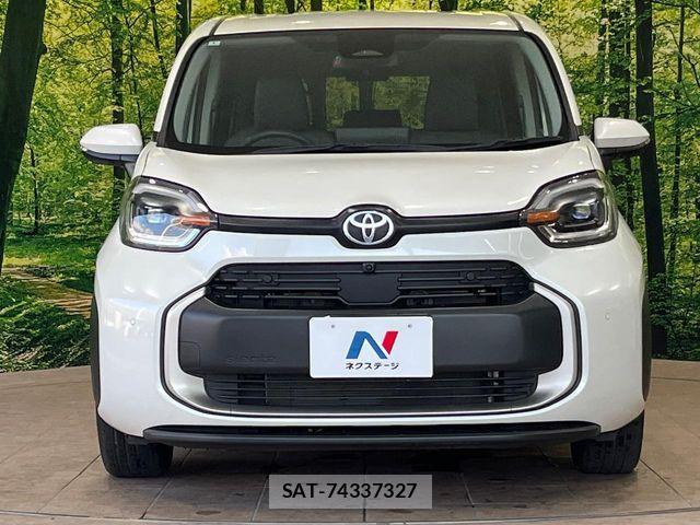 Toyota SIENTA 2023-01 7620055-13