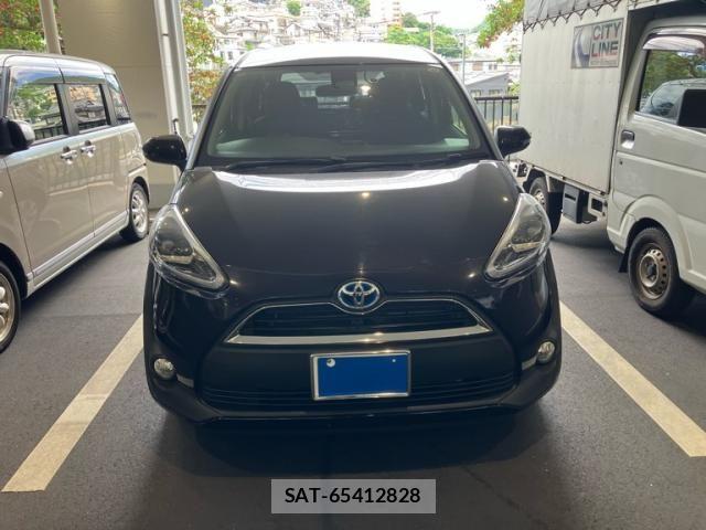 Toyota SIENTA 2018-10 7620105-1