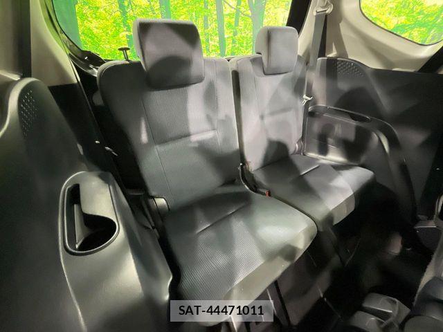 Toyota SIENTA 2015-09 7620099-9