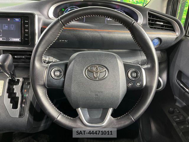 Toyota SIENTA 2015-09 7620099-11