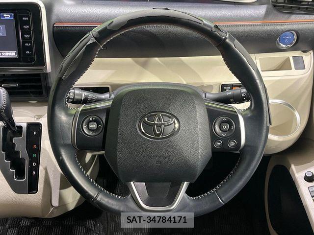 Toyota SIENTA 2016-01 7620101-12