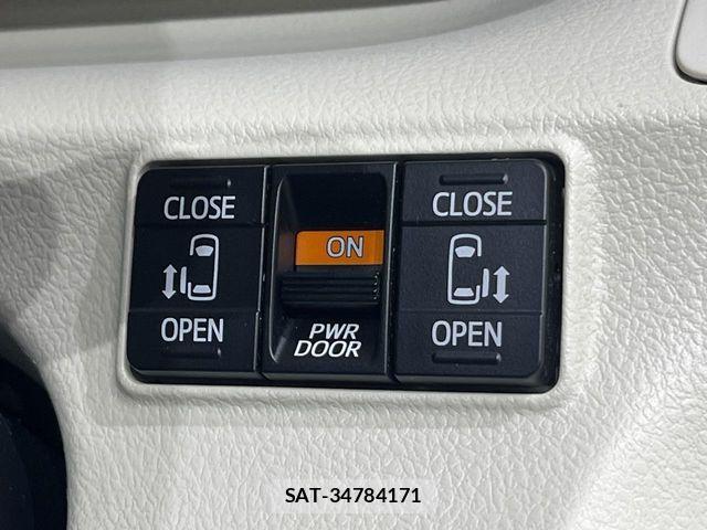 Toyota SIENTA 2016-01 7620101-4