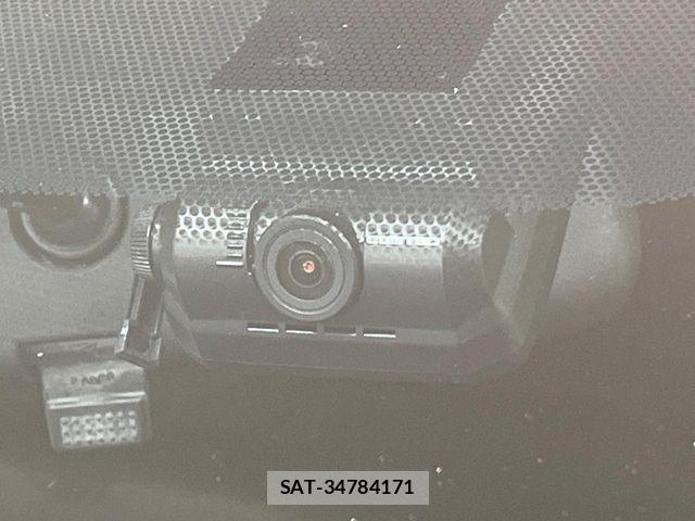 Toyota SIENTA 2016-01 7620101-6