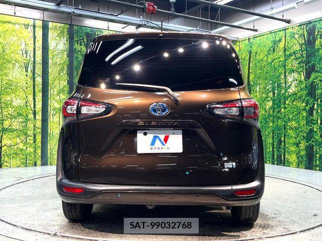 Toyota SIENTA 2022-03 7620062-15