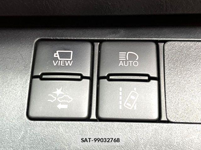 Toyota SIENTA 2022-03 7620062-3