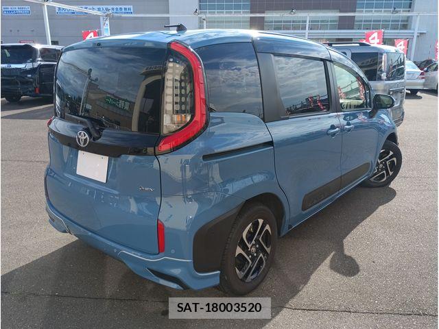 Toyota SIENTA 2024-11 7620066-1